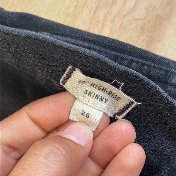 Madewell 10” High Rise Skinny Jean Berkeley Black - Picture 4 of 5
